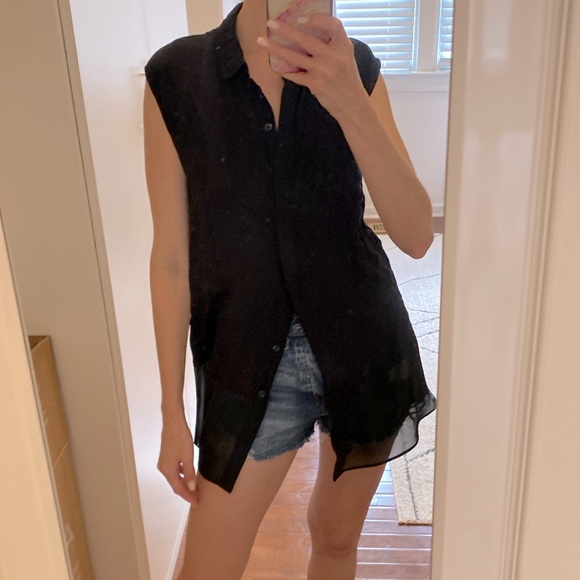 BCBG Generation black chiffon blouse, size XS but fits like S. - Picture 2 of 6